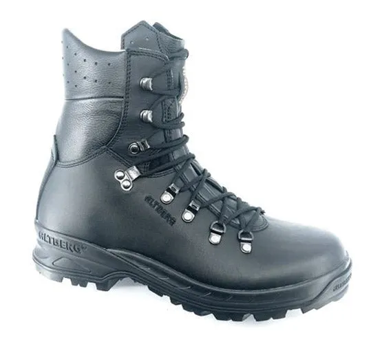 Altberg Blueline Aqua Boots for Outdoor Enthusiasts