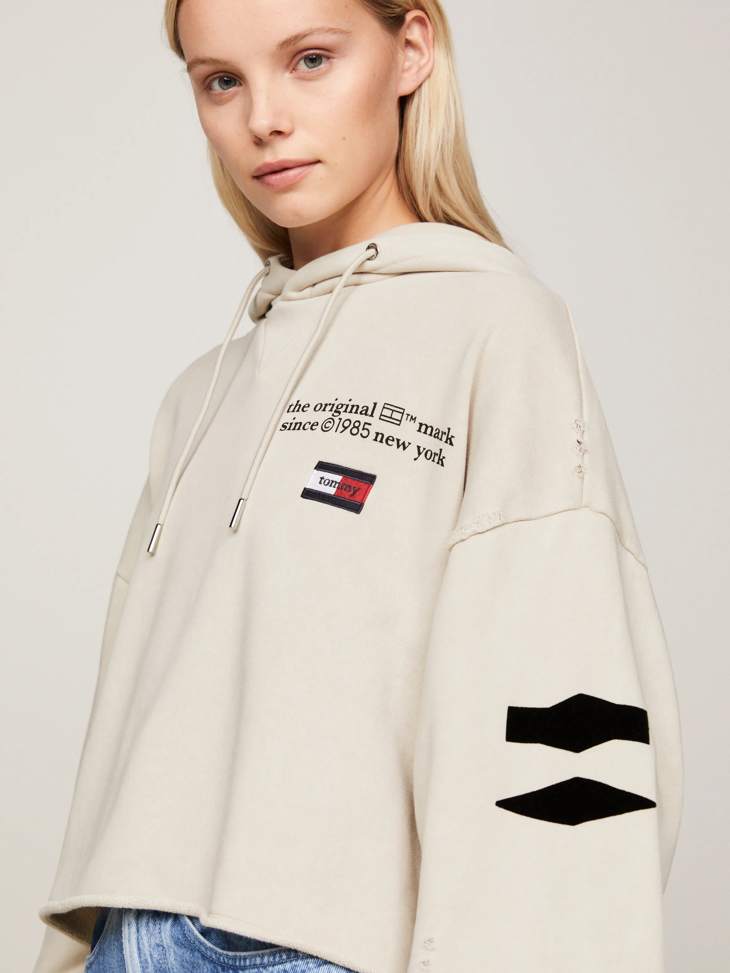 Tommy Jeans Cropped Hoodie with Dual Gender Back Graphic - Sweatshirts & Hoodies