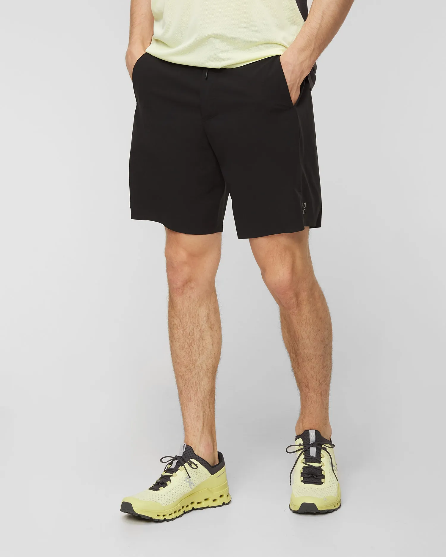 ON RUNNING Hybrid men’s shorts 18500303-black
