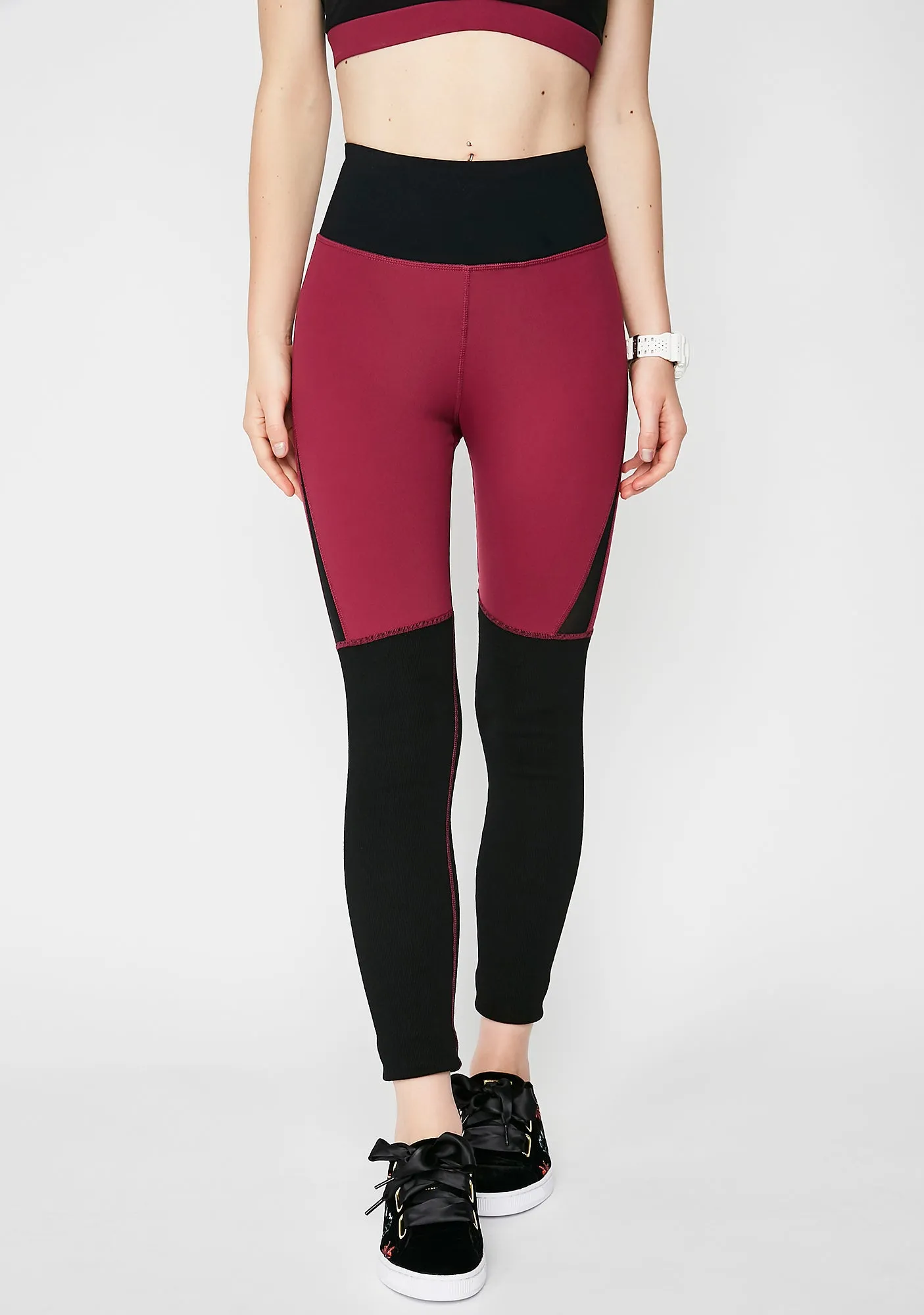 Stay Chic Leggings: Merlot Color