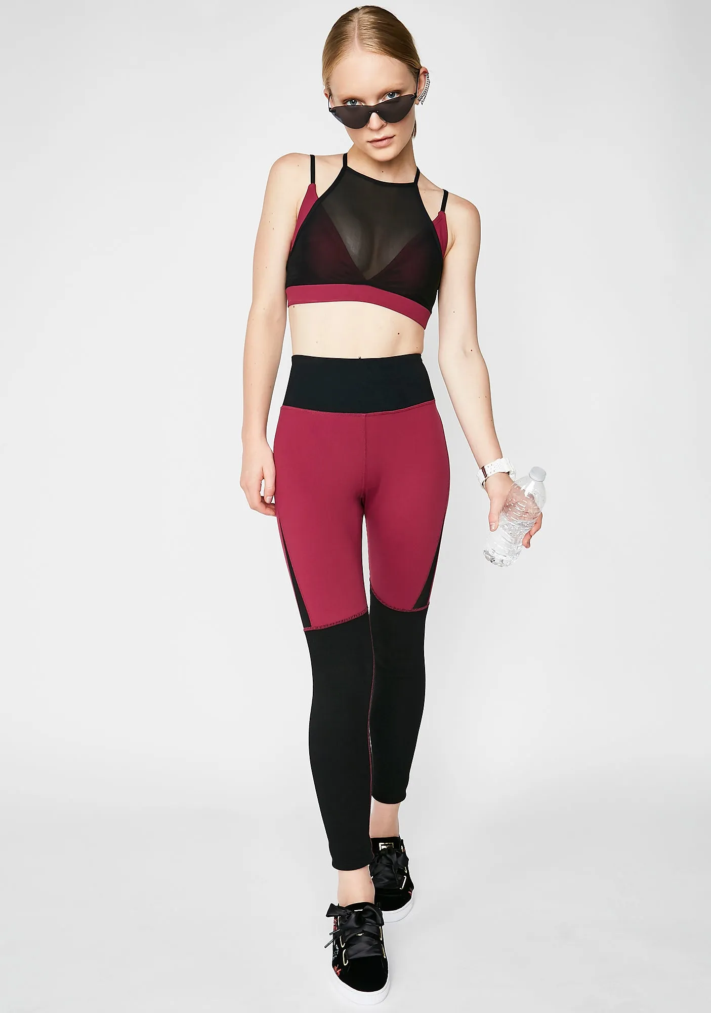 Stay Chic Leggings: Merlot Color