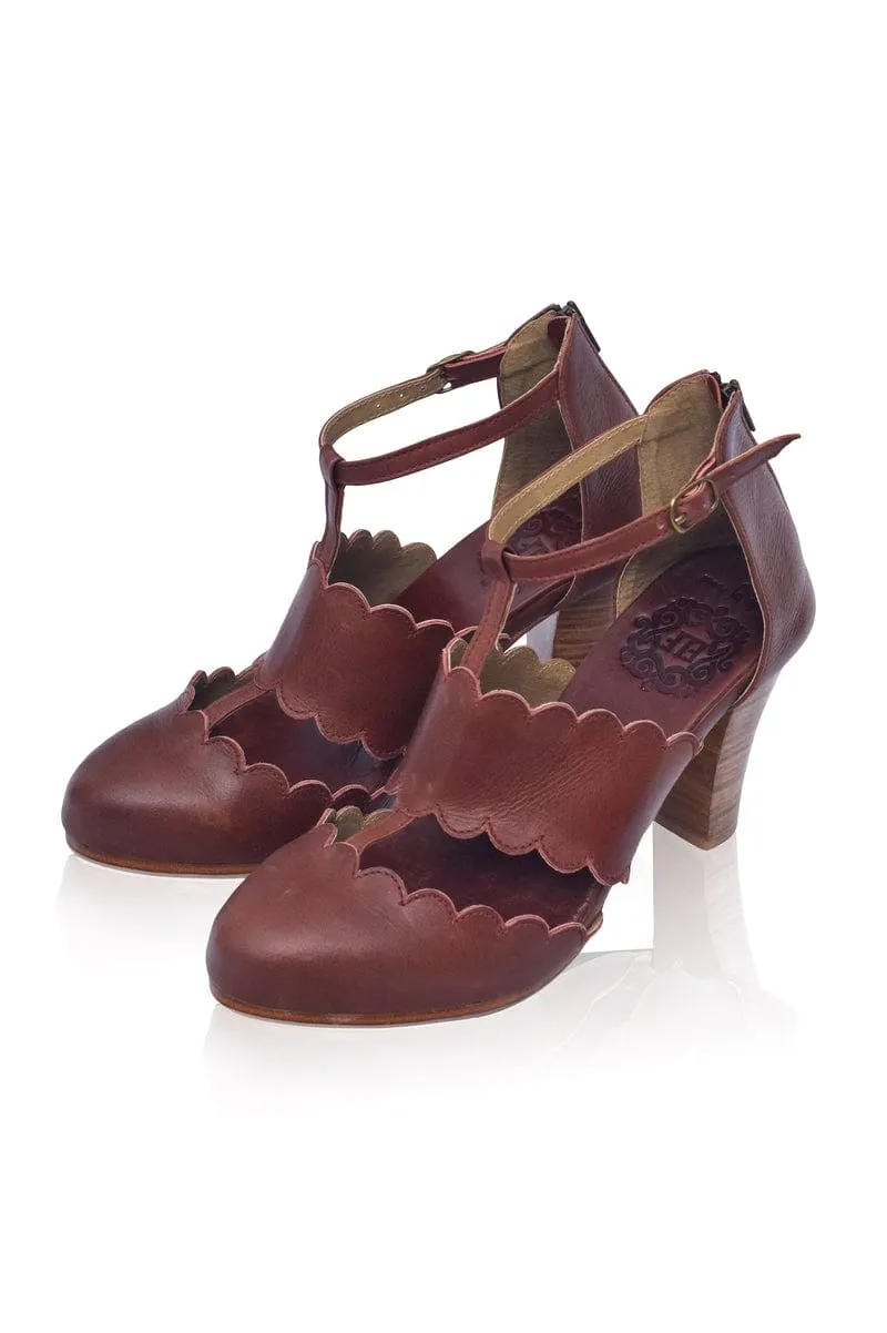 Vintage Brown Incognito Leather Heels