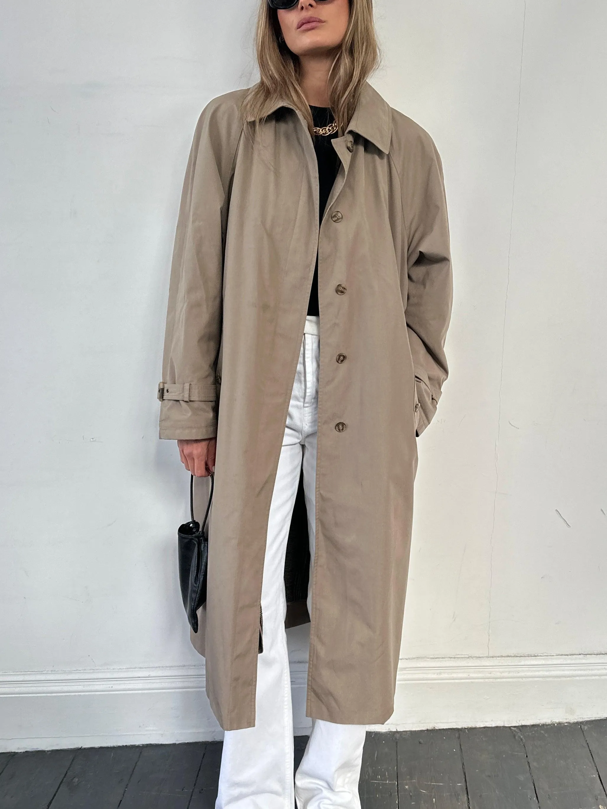 Vintage Water Resistant Trench Coat - M/L with Concealed Placket