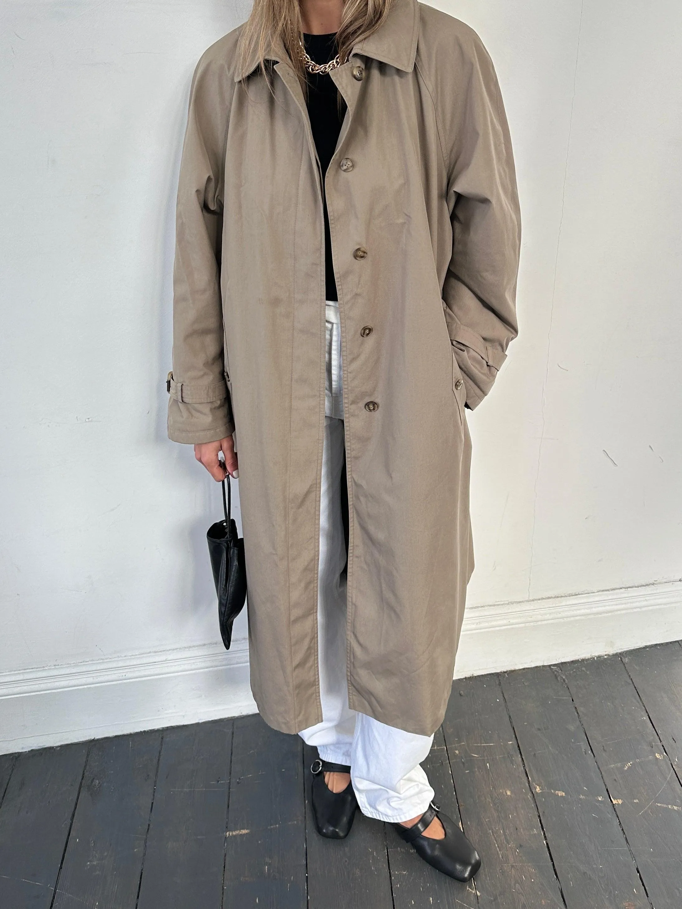 Vintage Water Resistant Trench Coat - M/L with Concealed Placket