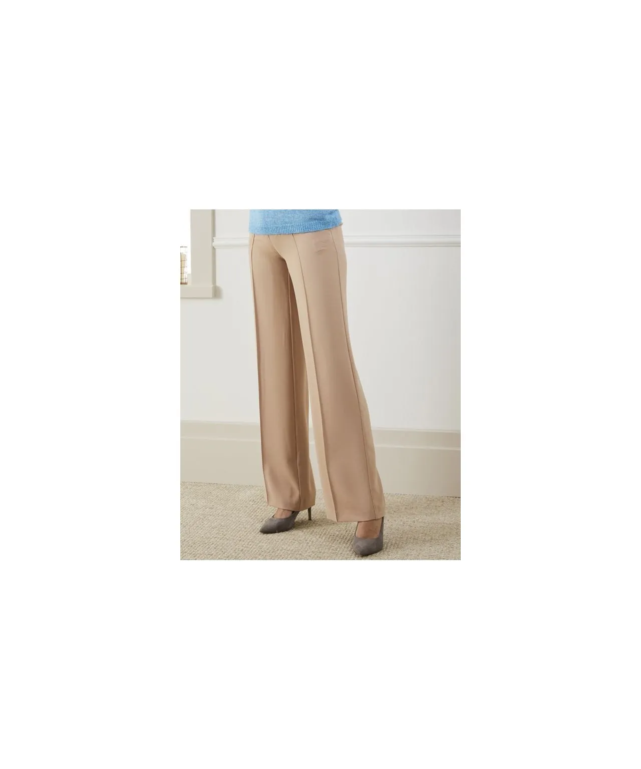 Women's Wide-leg Front Pleat Trousers